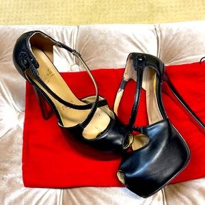 Sexy black high heels Christian louboutin